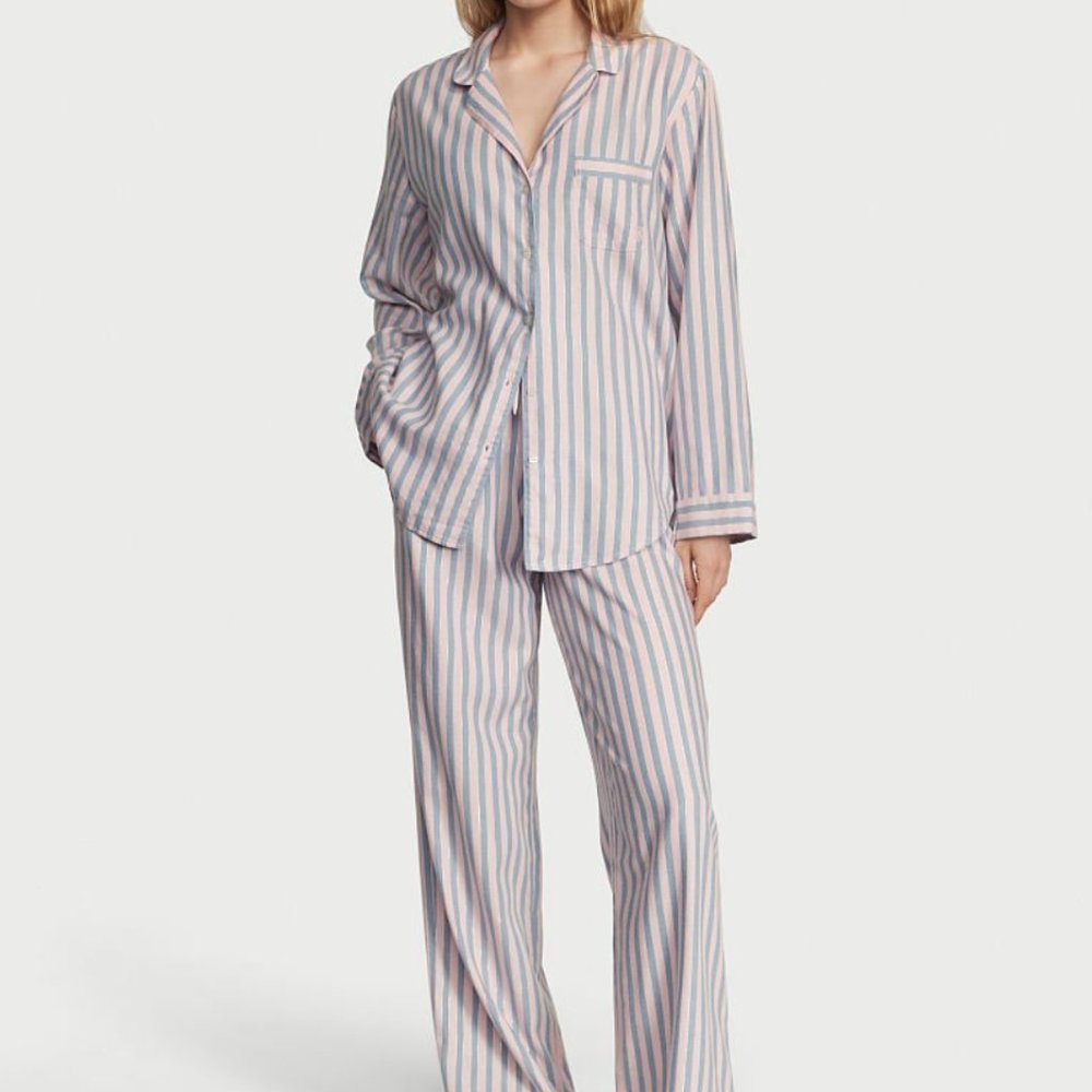 Victoria's Secret Pajama Set Striped